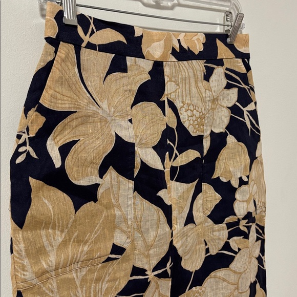 REISS (6) Floral Axelle Midi 100% Linen Skirt Front Slit Black Cream Slim Fit - Picture 4 of 15
